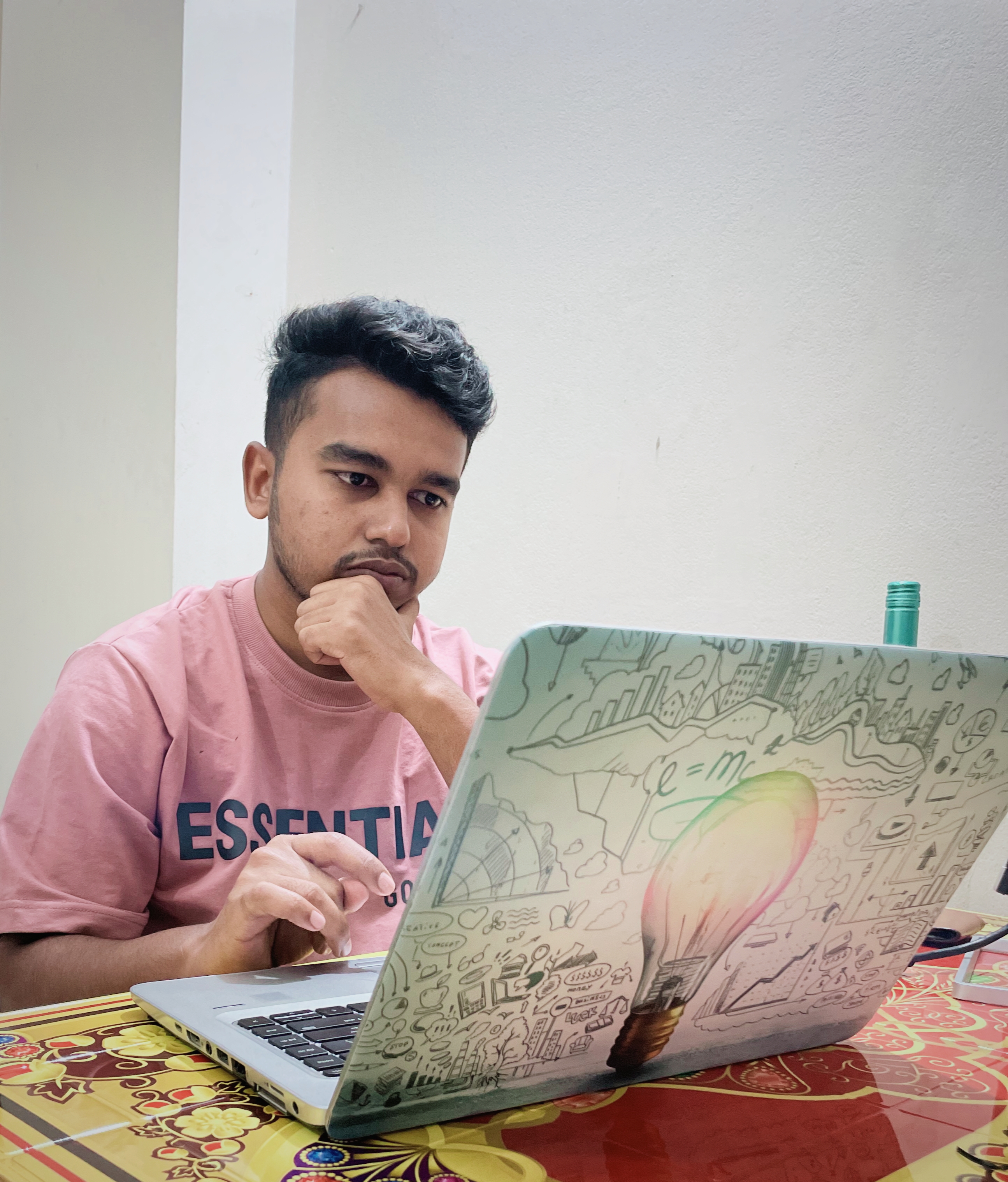 hasan image with laptop